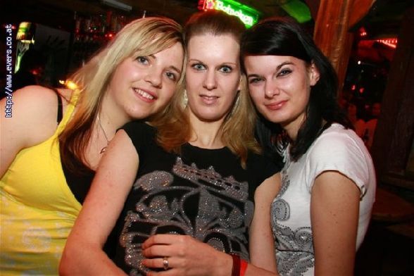 Party Pictures - 