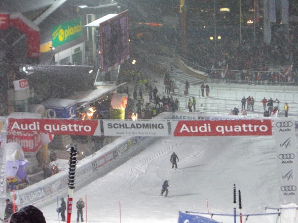 Nightrace Schladming09 - 