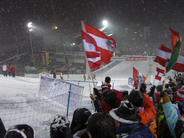 Nightrace Schladming09 - 