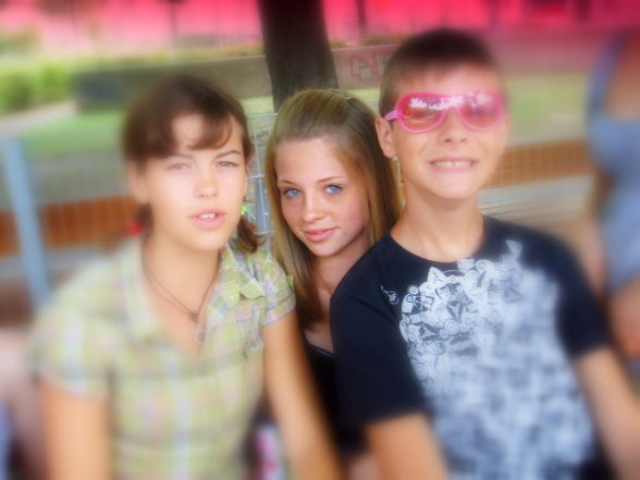 my FriEnDs & mee  - 