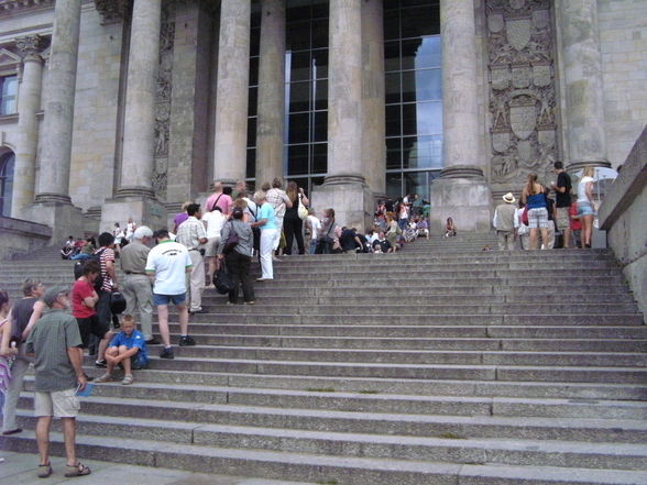 Bianca & Nina --> Berlin 2009 ;) - 