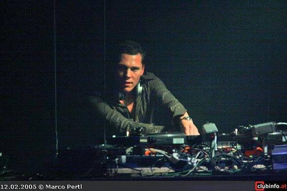 DJ TIESTO - 