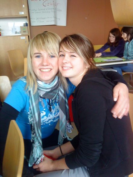 .♥Schule mit meinen Besten.♥=)! - 