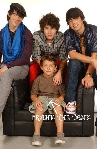 Frankie Jonas - 