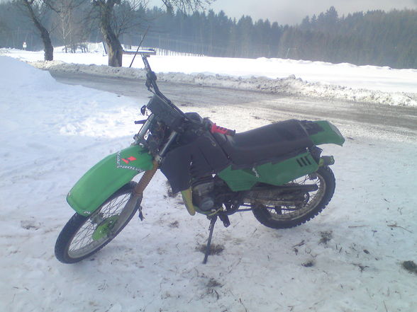 Meine Mopeds---mein Teilelager - 