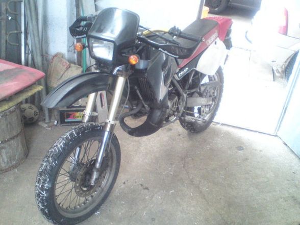 Meine Mopeds---mein Teilelager - 