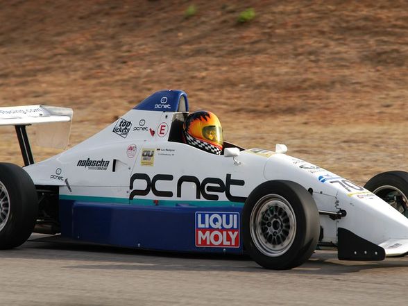 Formel BMW at Circuit de Mallorca - 