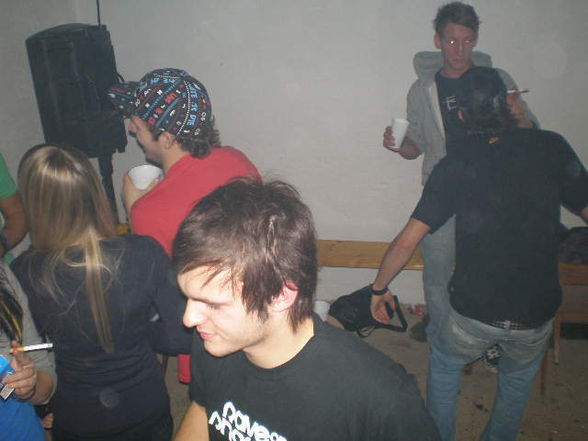 down under party@home - 