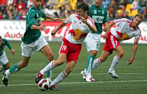  	 FC Red Bull Salzburg - 