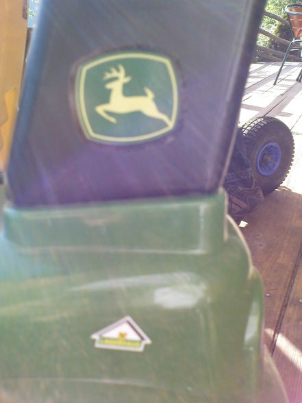 John Deere  - 