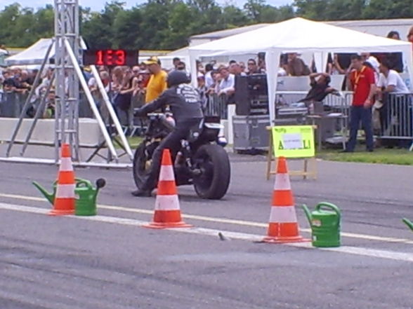 Airfield - Race 2009 - 