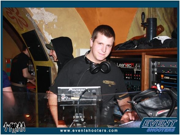 DJ @ Work - 