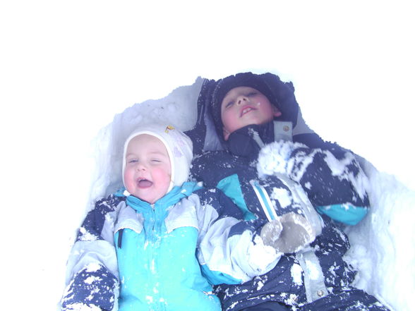 Marcel und Leonie im Schnee - 