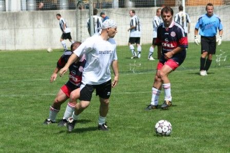 Fußball-Klubhauseröffnung in Oswald - 