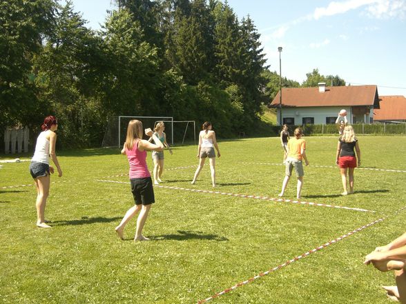 Lj Völkerball - 