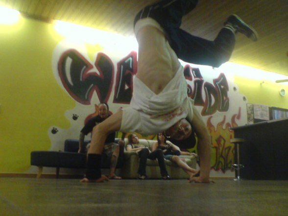 bboys auss wels  - 