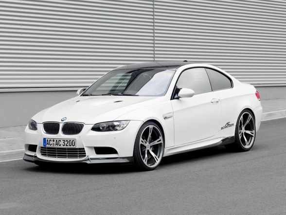 BMW M3 - 