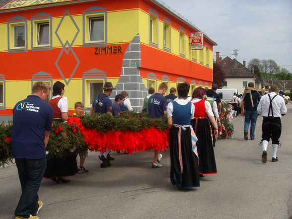 Maibaum aufstellen 2010 - 