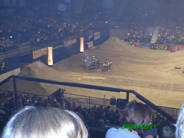 Masters of Dirt - 