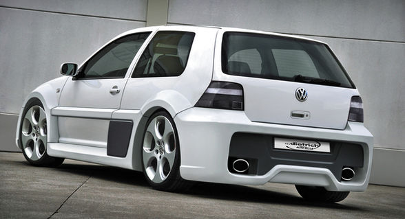 Golf 4 - 