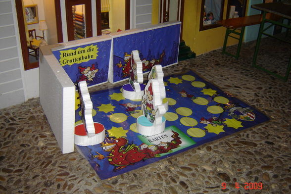 2009-04-09_Spiel mit der Grottenbahn - 