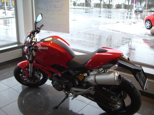 Neue Ducati - 