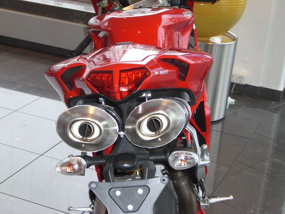 Neue Ducati - 