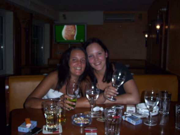 ??•? sinnloses betrinken im Pub  - 