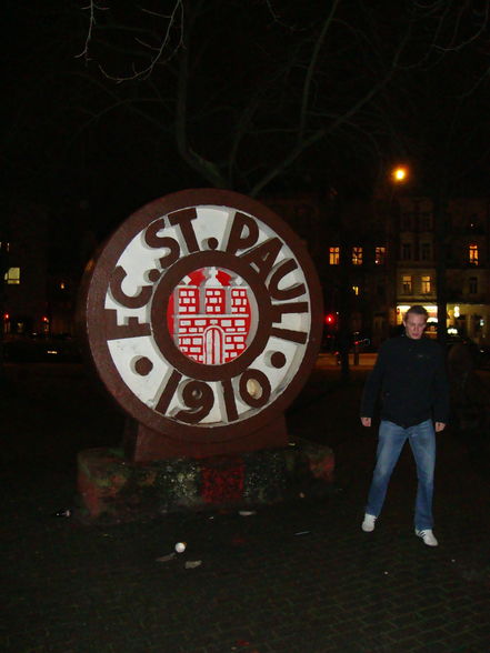 FC St. Pauli - 