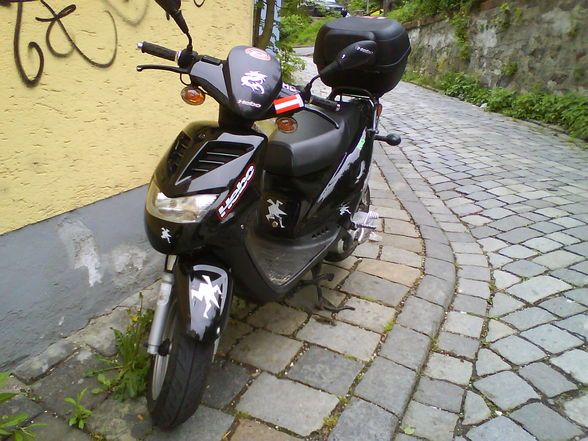 Mei Moped - 