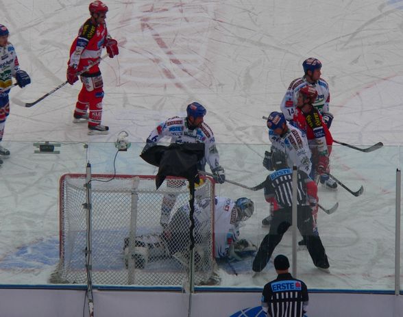 Klagenfurter Freiluft-Derby VSV g. KAC - 