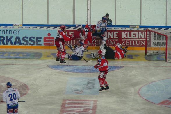 Klagenfurter Freiluft-Derby VSV g. KAC - 