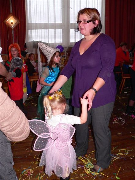 Kindermaskenball Persenbeug - 