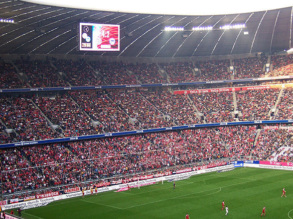 F.C. BAYERN MÜNCHEN - 