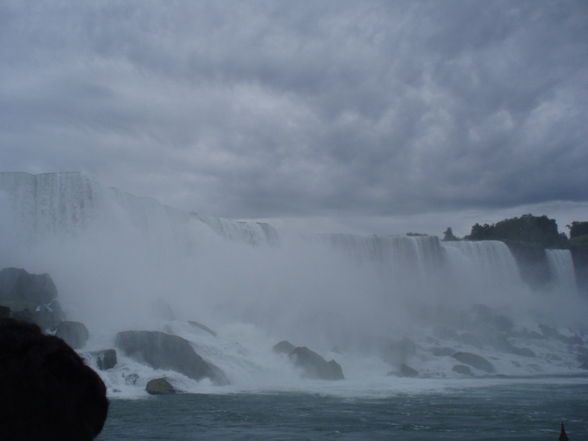 Niagarafälle & CN Tower - 