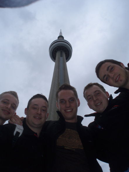 Niagarafälle & CN Tower - 