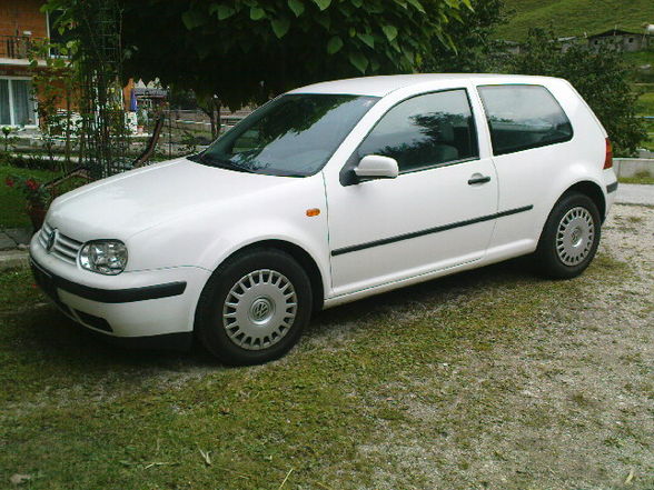 Golf 4 - 