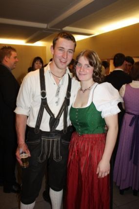 OsTeRpArTy & BeZiRkSbALL - 