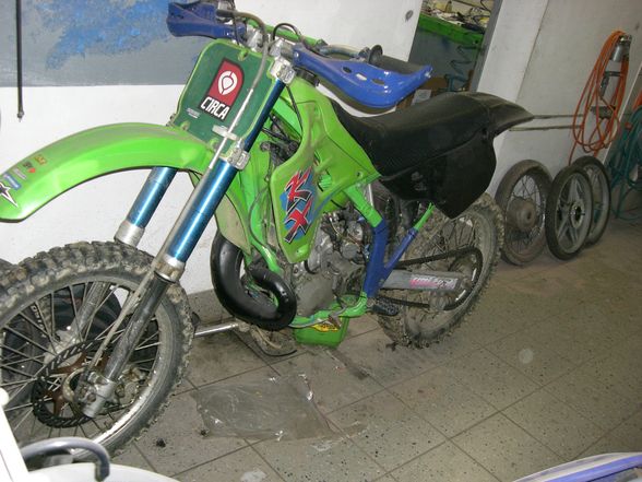 Kawasaki KX250 - 