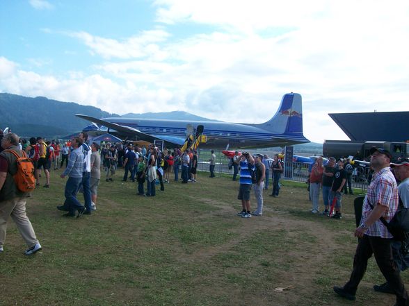 AirPower09 - 