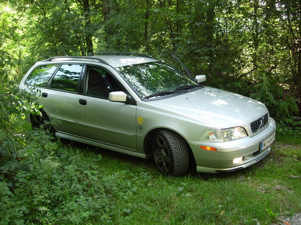 Volvo V40 - 