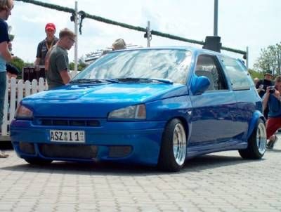 Clio - 