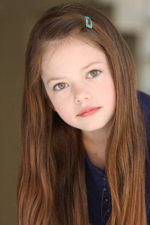 Renesmee Carlie Cullen (Movie Version) - 