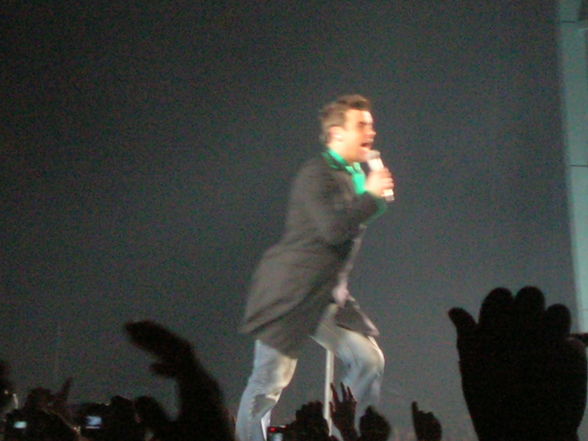 19.08.06 Robbie Williams Konzert Wien  - 