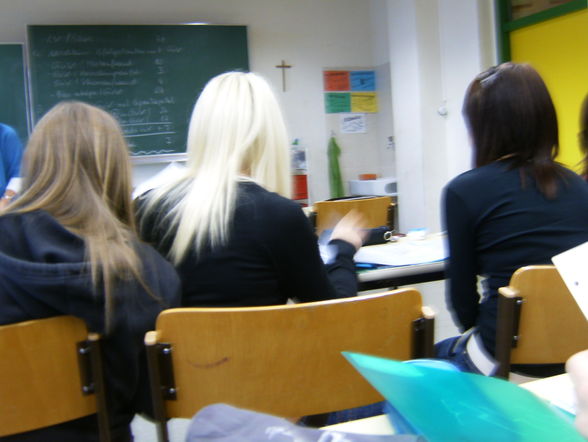 mMiTtScHüLeR........(kLaSsE)........^^ - 