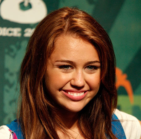 Miley Cyrus - 