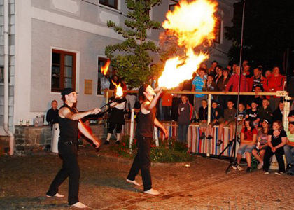 Feuershow Putzleinsdorf Marktfest - 