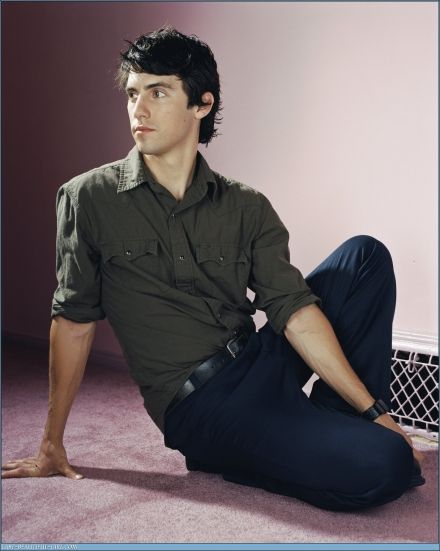 Milo Ventimiglia - 