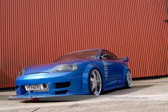 Hyundai Tiburon - 