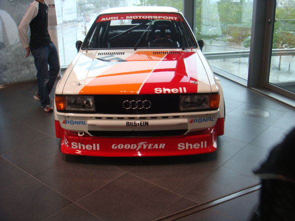 Audi museum ( die Quer-Lenker) 09 - 